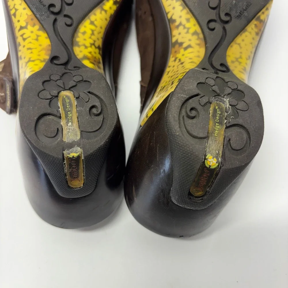 Jambu Touring Wedge Sandals 8.5M Brown Suede Peep Toe Floral Comfort Boho